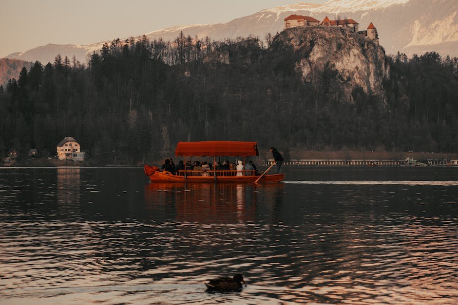 Is Lake Bled Worth Visiting_1